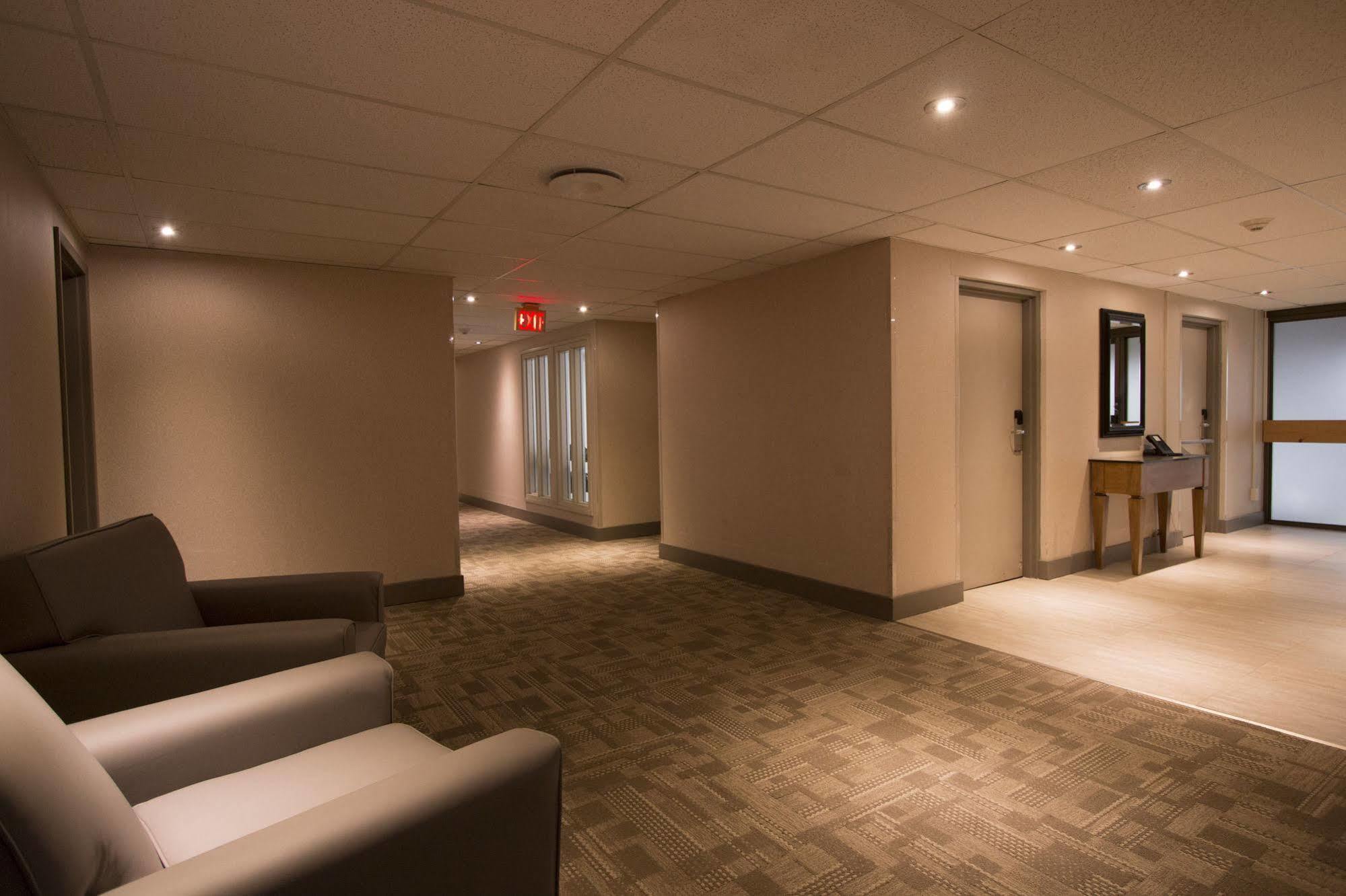 Ramada By Wyndham Northern Grand Hotel & Conference Centre Fort St. John Exterior photo